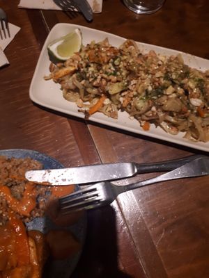 pad thai (top) at La Encomienda in Madrid