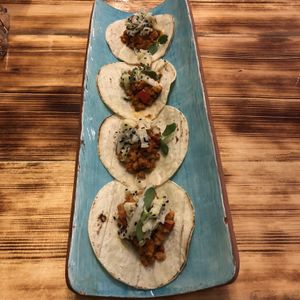 Thai tacos at La Encomienda in Madrid