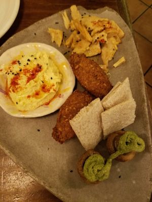Mediterranean Tapas Platter at La Encomienda in Madrid