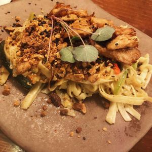 Pad Thai at La Encomienda in Madrid