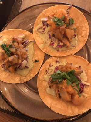vegan tacos *only on taco tuesday at Manna Life Food in Miami