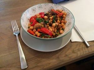 chickpeas at Manna Manna in Brasov