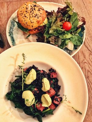 vegan burger and tofu, black rice, tahini avocado sauce at Manna Manna in Brasov