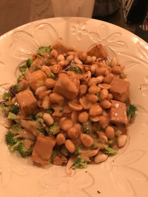 Thai salad with tofu and peanut sauce  at Manna Manna in Brasov