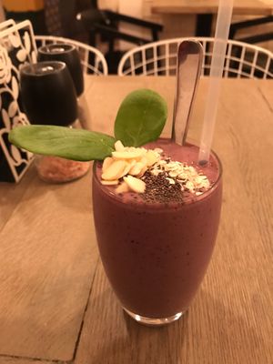 Berry smoothie  at Manna Manna in Brasov