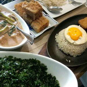 Malunggay Dilis, Kare-Kare, Lechon Kawali, Chickun Nuggets with Sunny-Side-Up Egg, all vegan and delicious! at Greenery Kitchen in Makati