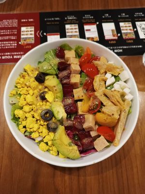 Vegan Cobb salad at Mr. Farmer - Omotesando in Tokyo