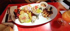 Brunch for one at Les 4 Jeudis in Brussels