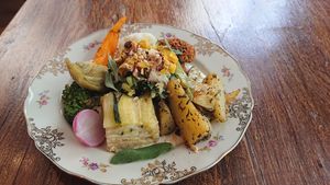  at Les 4 Jeudis in Brussels