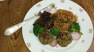 Boulettes de haricot mungo germé, roulade d'aubergine, sarrasin germé et petits légumes -just delicious, and very nutritional and healthy too! at Les 4 Jeudis in Brussels