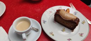 Noisette dessert at Les 4 Jeudis in Brussels