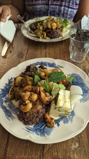  at Les 4 Jeudis in Brussels