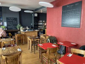   at Les 4 Jeudis in Brussels