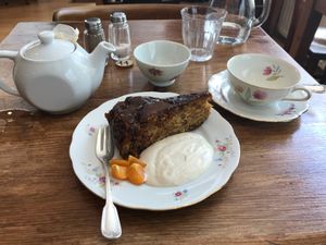 Orange cake enjoyment at Les 4 Jeudis in Brussels