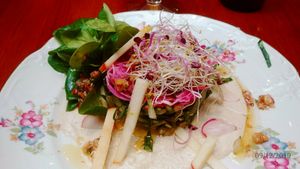 Yum at Les 4 Jeudis in Brussels