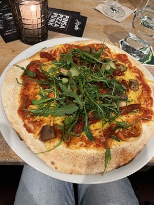 Gemüserausch mit veganem Käse  at Aposto in Karlsruhe