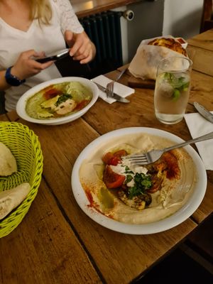  at Hummus & Friends in Berlin