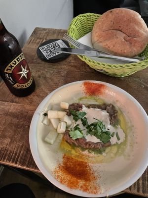 Hummus & Ful + Goldstar (Vienna lager)  at Hummus & Friends in Berlin