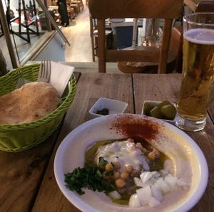 Mixed special platter made vegan at Hummus & Friends in Berlin