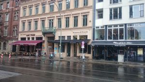 Outside at Hummus & Friends in Berlin