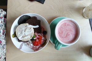 pink latte & banana bread at Oh my Goodness in Helsinki