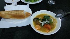 Curry bread at Am Thuc Chay - Thai Phien in Da Nang