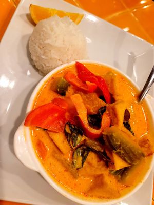 Pumpkin curry with tofu at Neecha Thai in Oakland