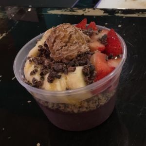 acai bowl, delicious! at Beetnix in Savannah