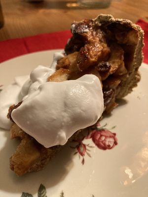 Great Apple pie at Mostarlic in Bouconville