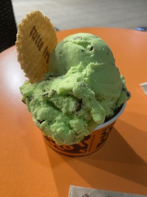 Not sure if the wafer is vegan.   at Tutto Frutto in Moraira