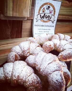 vegan croissant at Wani Vegan Bakery in Rome
