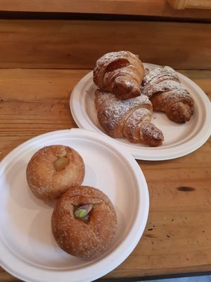 Cream bomba and croissant at Wani Vegan Bakery in Rome