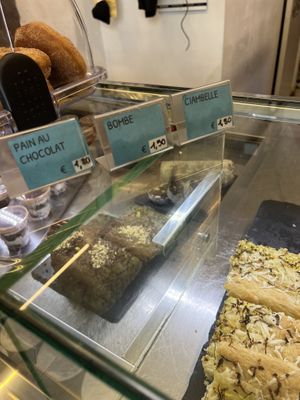   at Wani Vegan Bakery in Rome