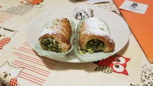 Holy Cannolis (pistachio) at Wani Vegan Bakery in Rome