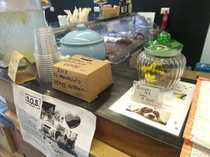 Biscuits for dogs 0,40eur/biscuit at Wani Vegan Bakery in Rome