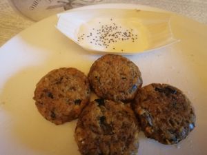 Polpettine estive at Black Sheep Raw • Vegan Lab & Bistrot in Trento