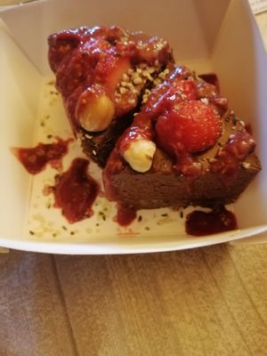 Torta Avocado e Cacao raw at Black Sheep Raw • Vegan Lab & Bistrot in Trento