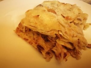 Besciamella di anacardo e mandorle at Black Sheep Raw • Vegan Lab & Bistrot in Trento