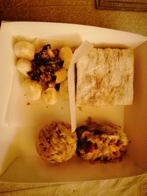 Cena da asporto at Black Sheep Raw • Vegan Lab & Bistrot in Trento