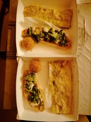 Cena da asporto at Black Sheep Raw • Vegan Lab & Bistrot in Trento