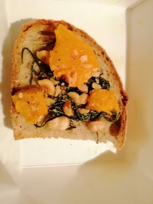 Bruschetta con  agretti at Black Sheep Raw • Vegan Lab & Bistrot in Trento