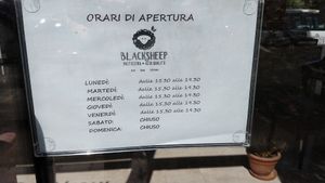 Correct opening times at Black Sheep Raw • Vegan Lab & Bistrot in Trento
