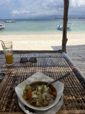 Vegetable soup   at Ya Ya in 