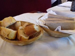 Baguette (gluten) et tartines craquantes (gluten-free) at La Salamandre in Etretat