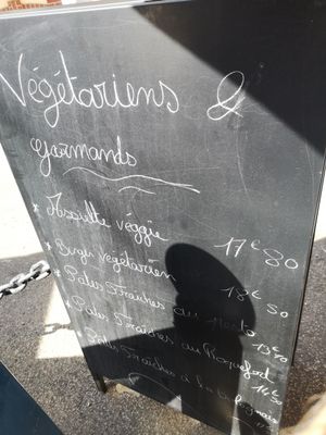 Veggie panel was not very visible unfortunatly at La Salamandre in Etretat