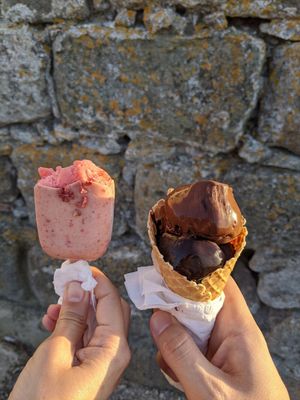 Eskimo & 2 kinds of chocolate at Ice Cream Saloon Clio in Nessebar