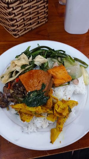 Spicy like they do in central vietnam at An Lac - Quang Trung in Da Nang