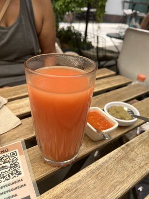Agua de mamey  at Veguisima in Mexico City