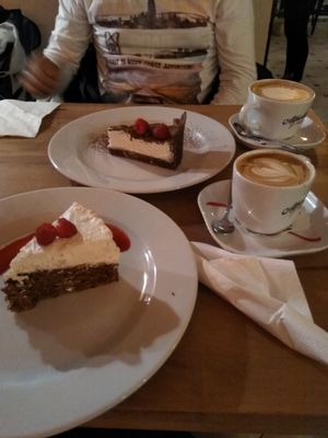 Vegan cakes at Slodki Wentzl in Krakow