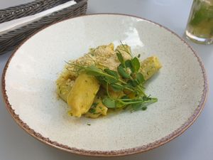 Herbal dumplings with bean and aglio at Veganic in Krakow